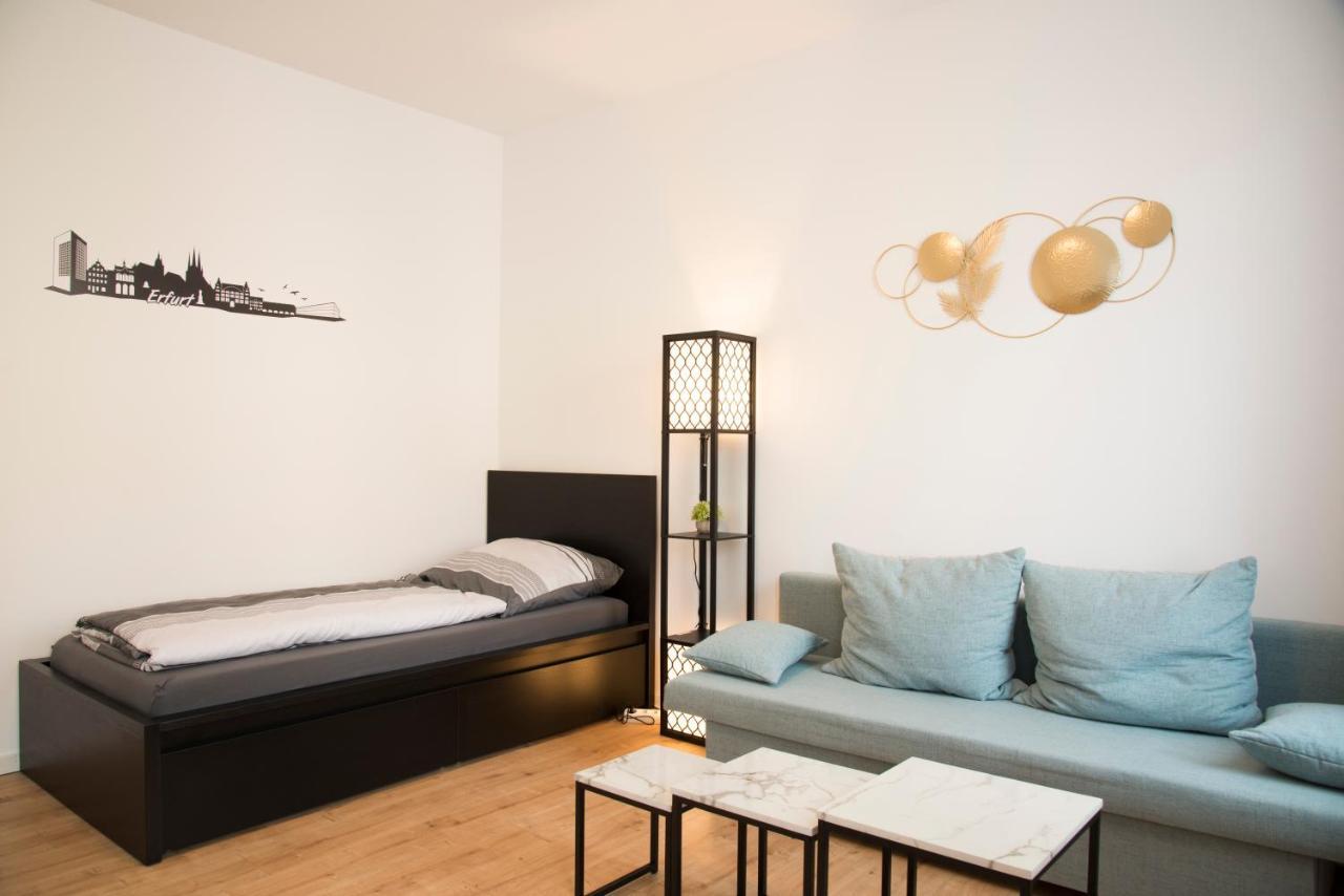 Schoene Ferienwohnung 78M2, 3 Schlafzimmer, 2 Baeder, Zentrumnah, 1Og Эрфурт Экстерьер фото