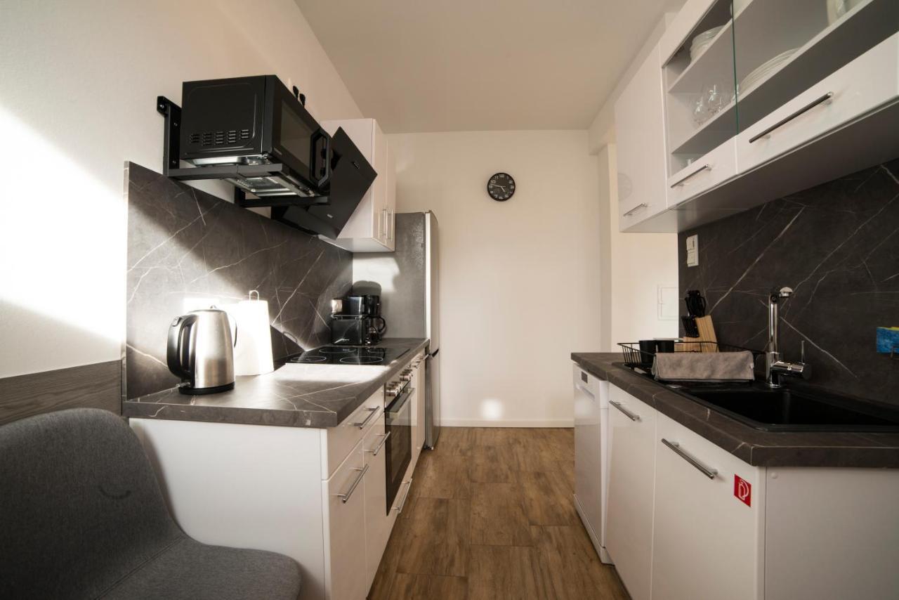 Schoene Ferienwohnung 78M2, 3 Schlafzimmer, 2 Baeder, Zentrumnah, 1Og Эрфурт Экстерьер фото